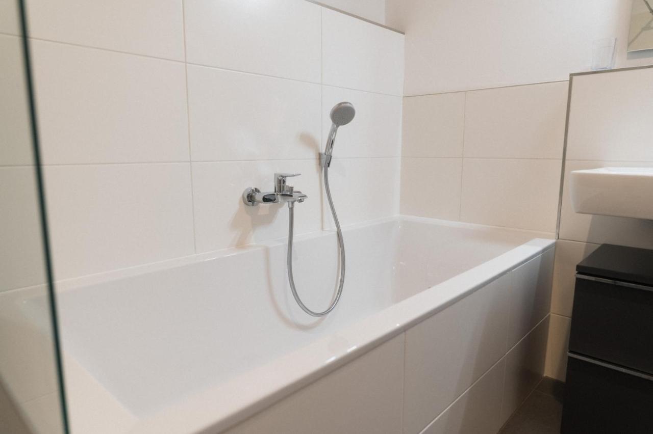באד אישל Ferienwohnung Bergsonne Mit Sonnenbalkon Und Tiefgaragen Parkplatz מראה חיצוני תמונה