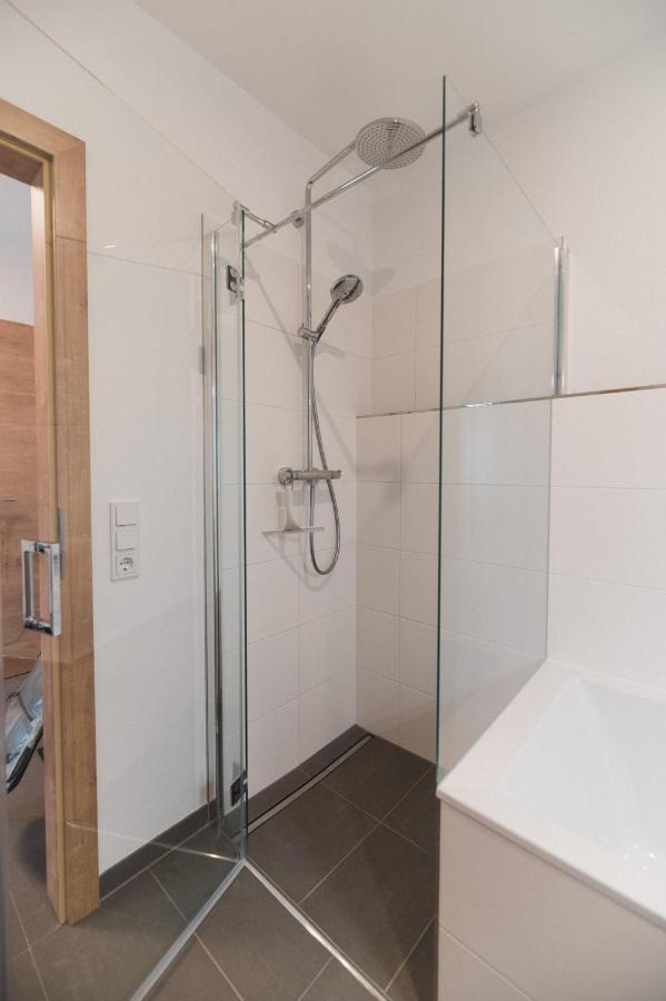 באד אישל Ferienwohnung Bergsonne Mit Sonnenbalkon Und Tiefgaragen Parkplatz מראה חיצוני תמונה