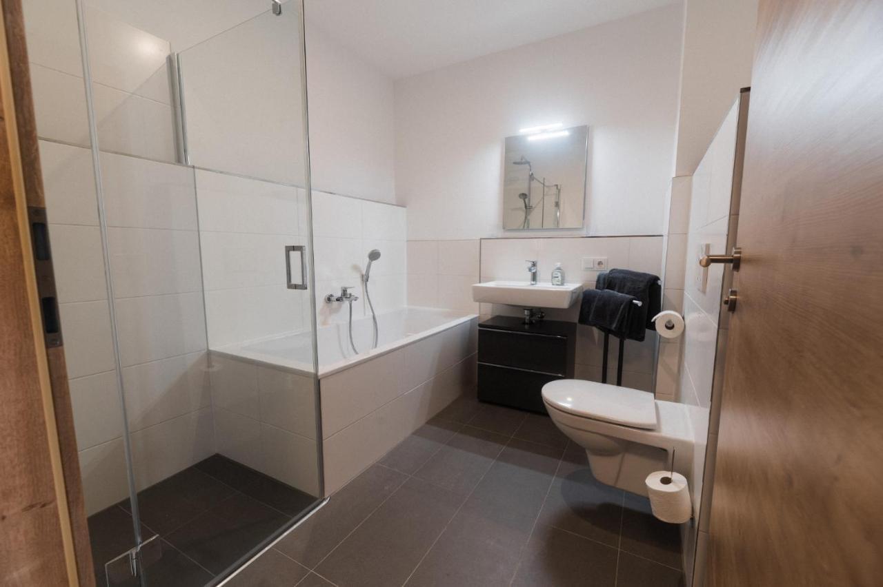 באד אישל Ferienwohnung Bergsonne Mit Sonnenbalkon Und Tiefgaragen Parkplatz מראה חיצוני תמונה