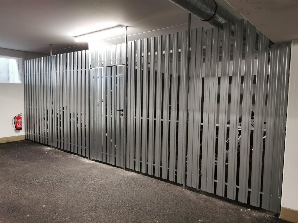 באד אישל Ferienwohnung Bergsonne Mit Sonnenbalkon Und Tiefgaragen Parkplatz מראה חיצוני תמונה